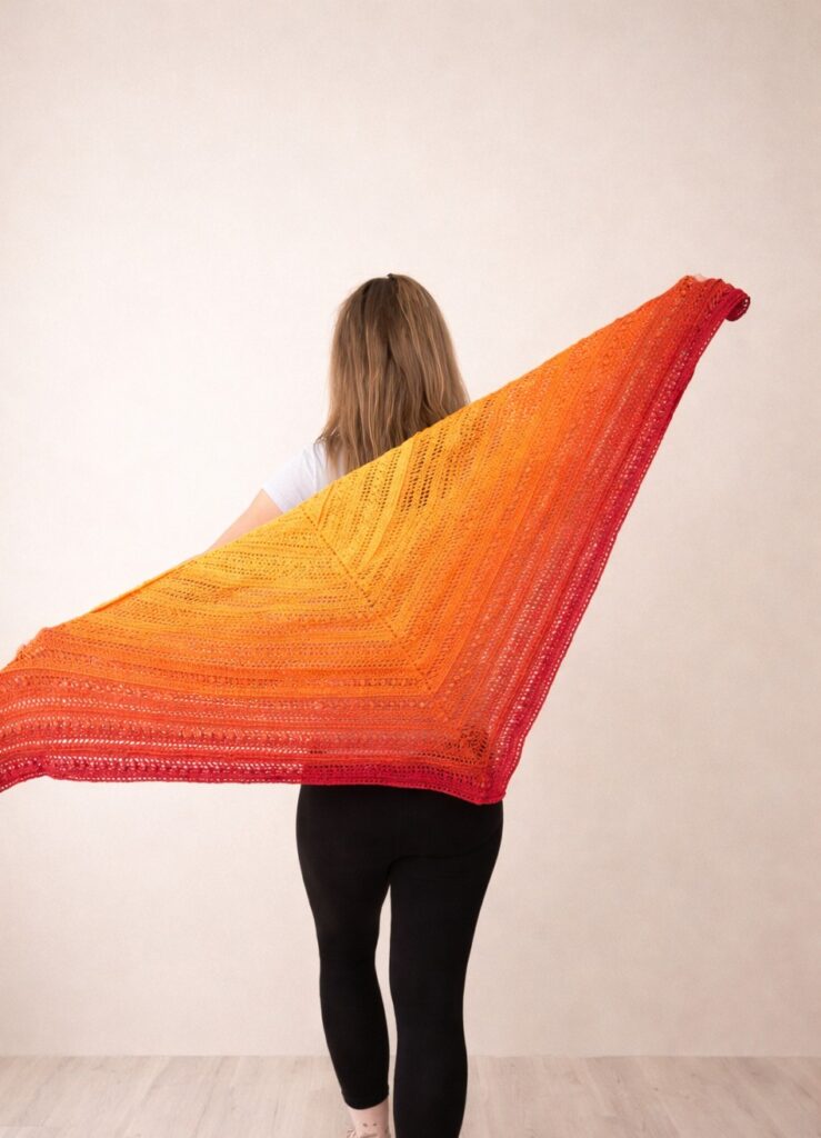 obrazek → Chusta szydełkowa ręcznie robiona