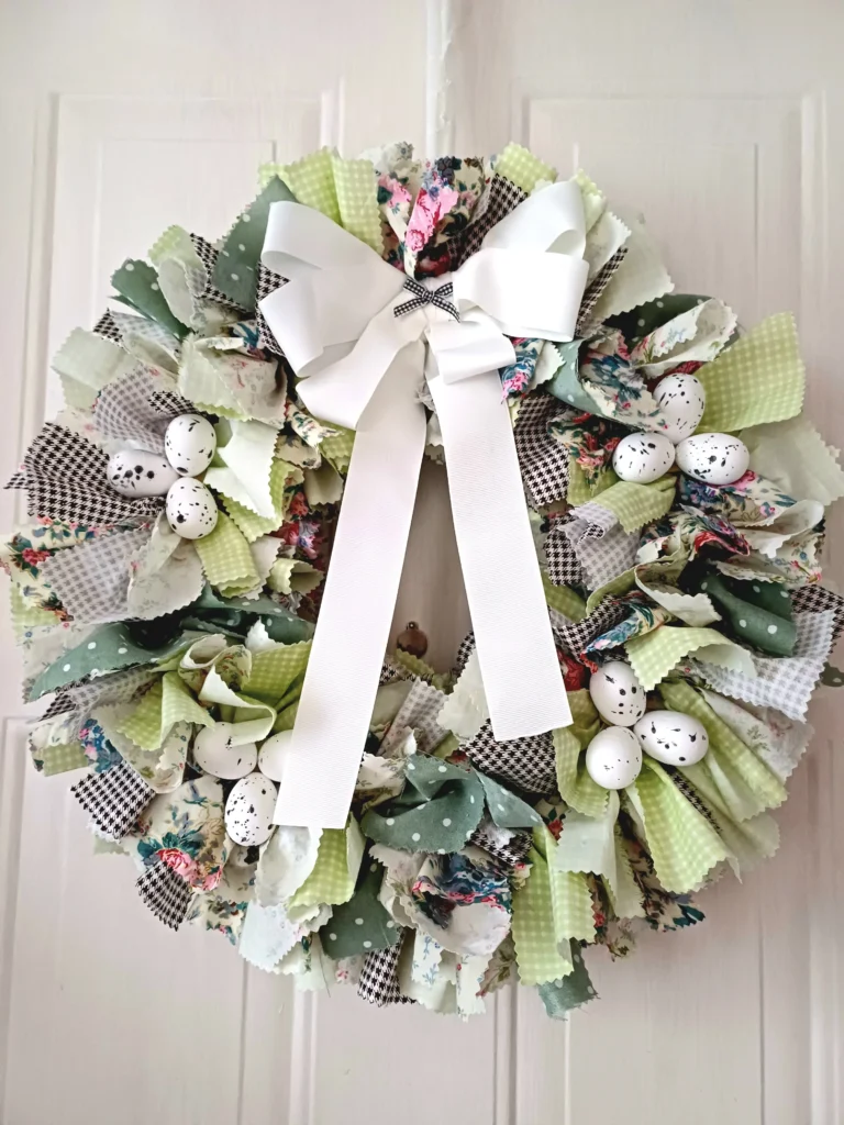 Wianek wiosenny świąteczny