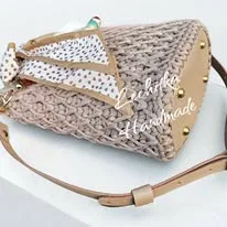 obrazek → Torebka Kuferek OMBRE z paskiem skórzanym,