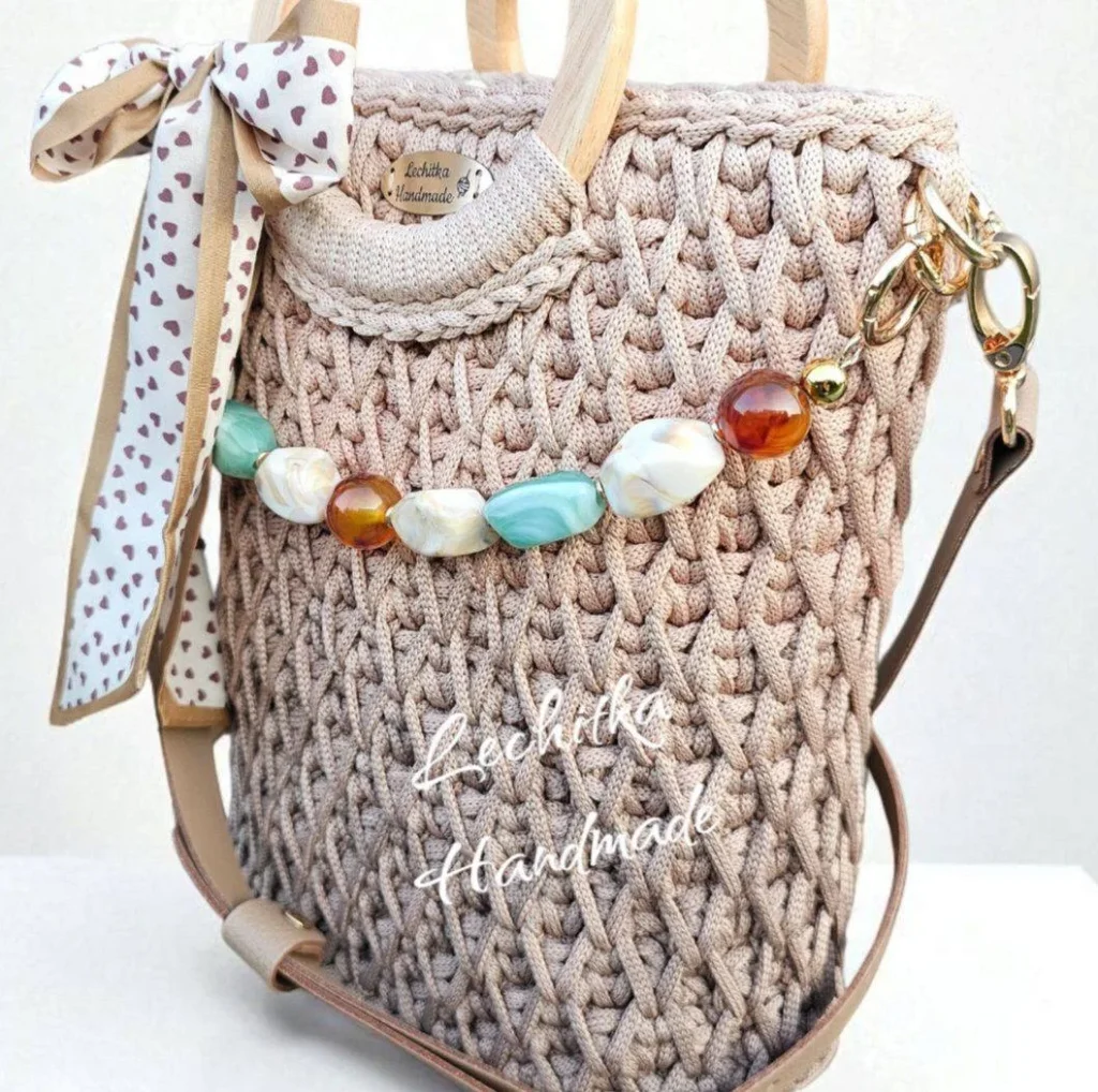 obrazek → Torebka Kuferek OMBRE z paskiem skórzanym,