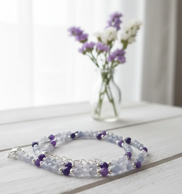 Ręcznie robiony naszyjnik z kamieni tanzanitu niebieskiego i ametystów