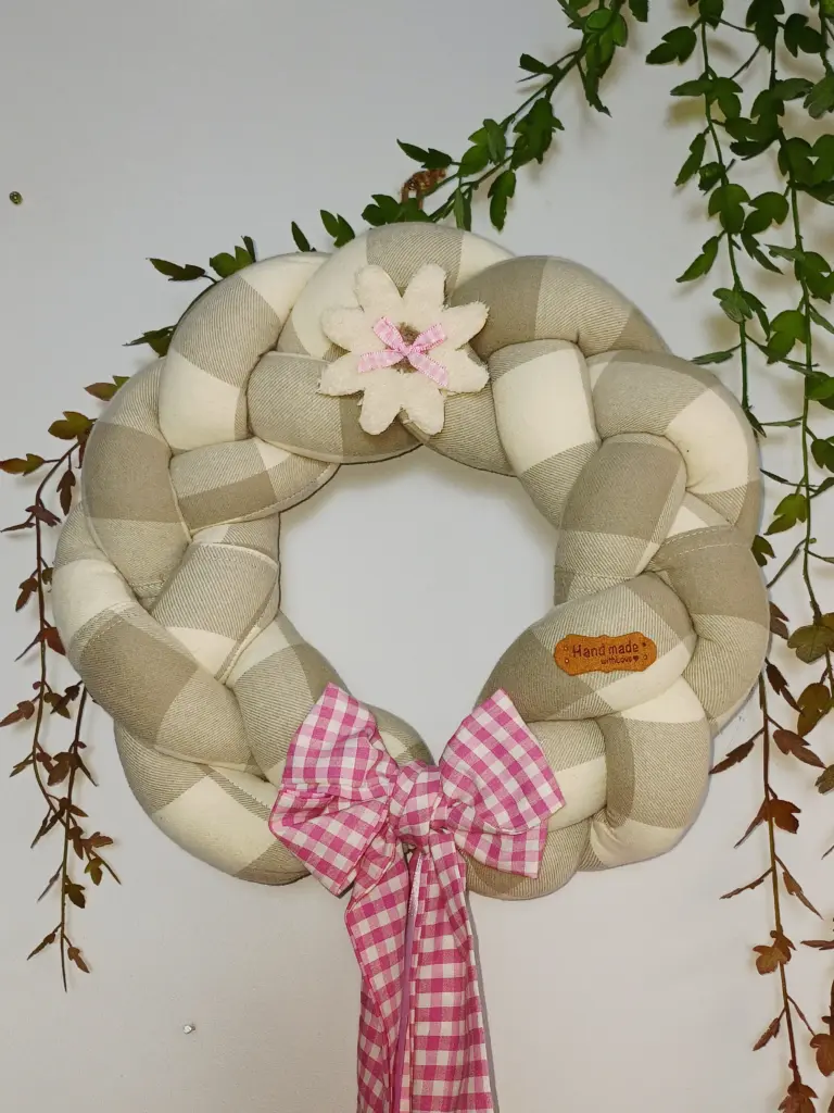 Wianek warkocz w kratę