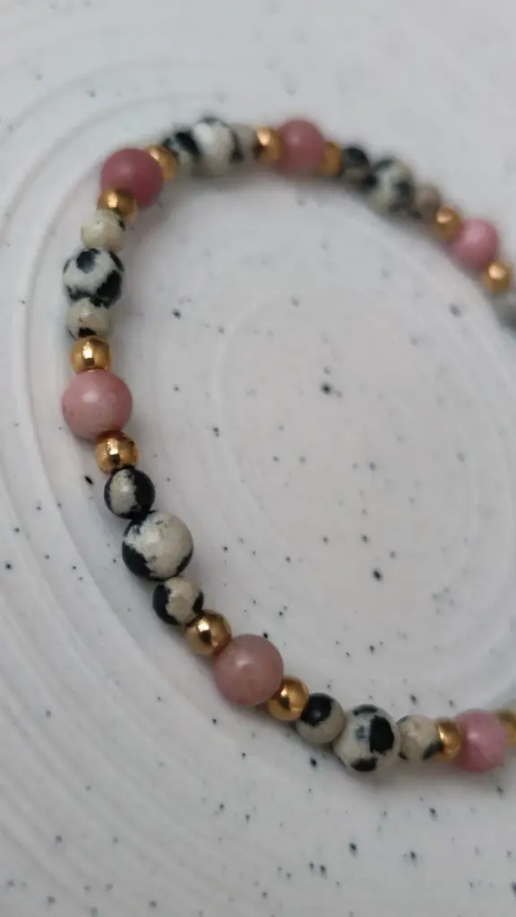 Bransoletka z kamieni naturalnych na gumce