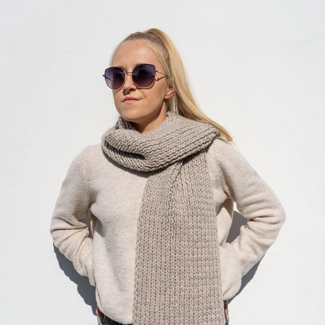 Szal Otulający beżowy spokój