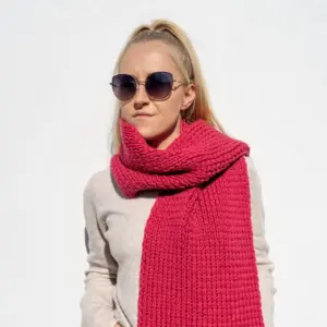 Szal Otulająca malinowa słodycz