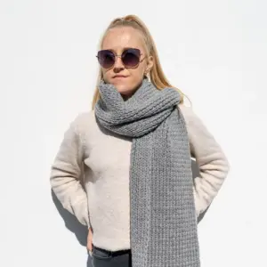 Szal Otulająca szara elegancja